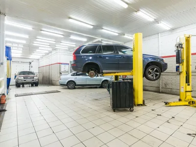 Автомобильные подъёмники: виды, устройство и применение
